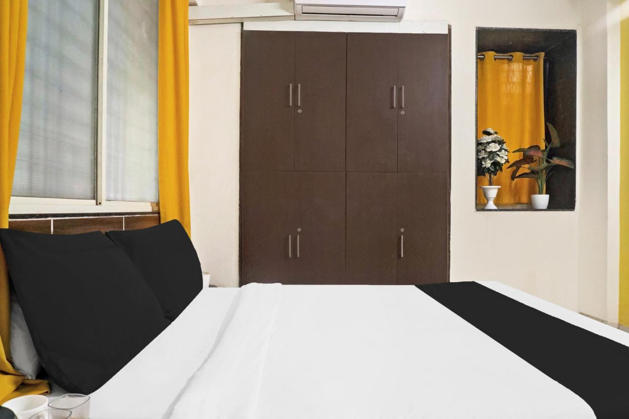 Hotel O Pristine Πούνε Εξωτερικό φωτογραφία